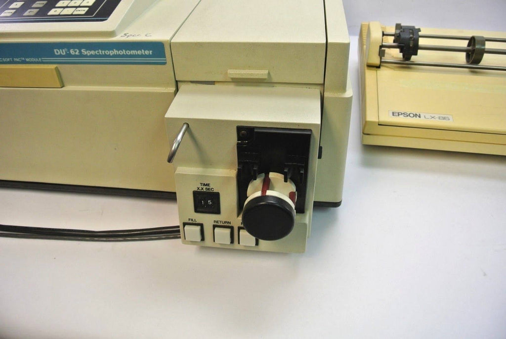 Spectrophotometer with Pump & Printer Y613