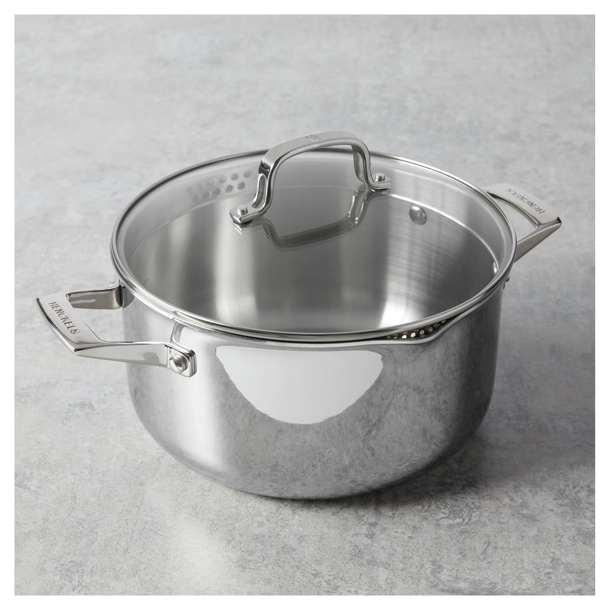 6 Qt. Stainless Steel Dutch Oven with Lid C825437
