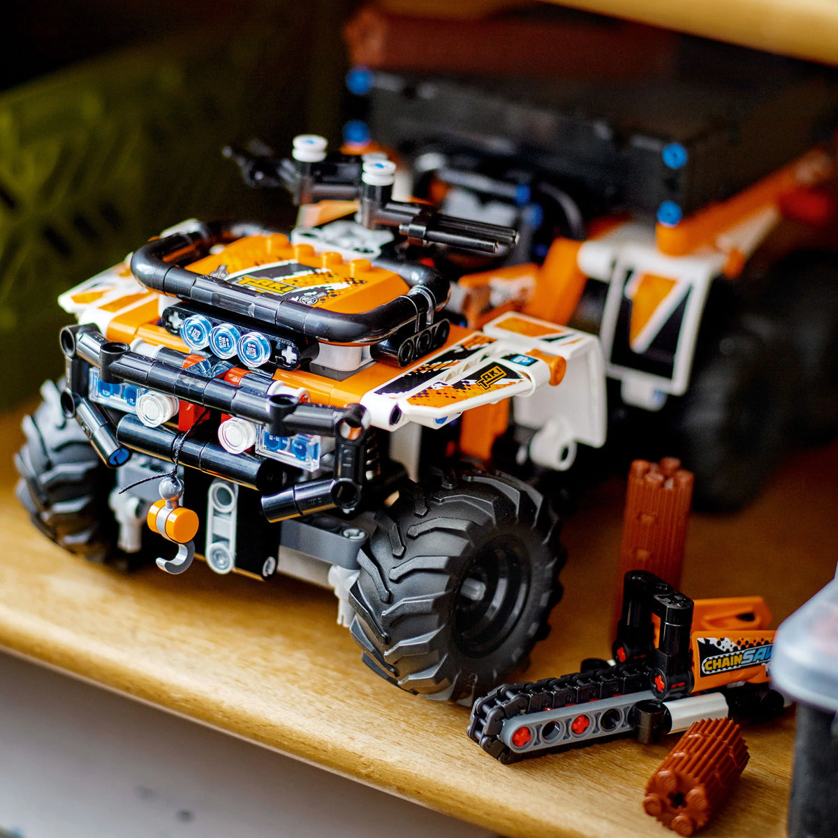 6-Wheeled Off Roader Model Truck Toy Construction Set Q326037