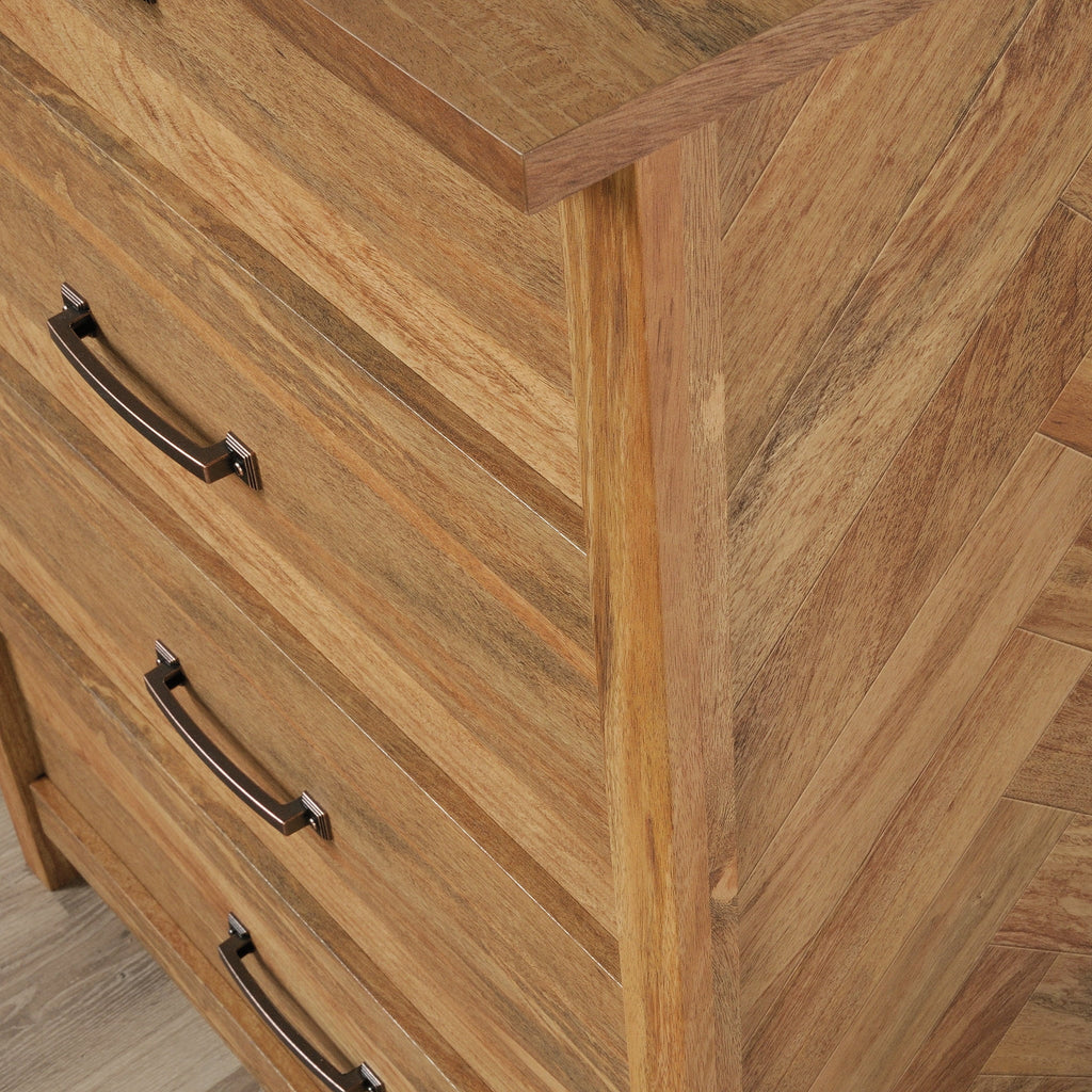 4 Drawer Dresser L95385