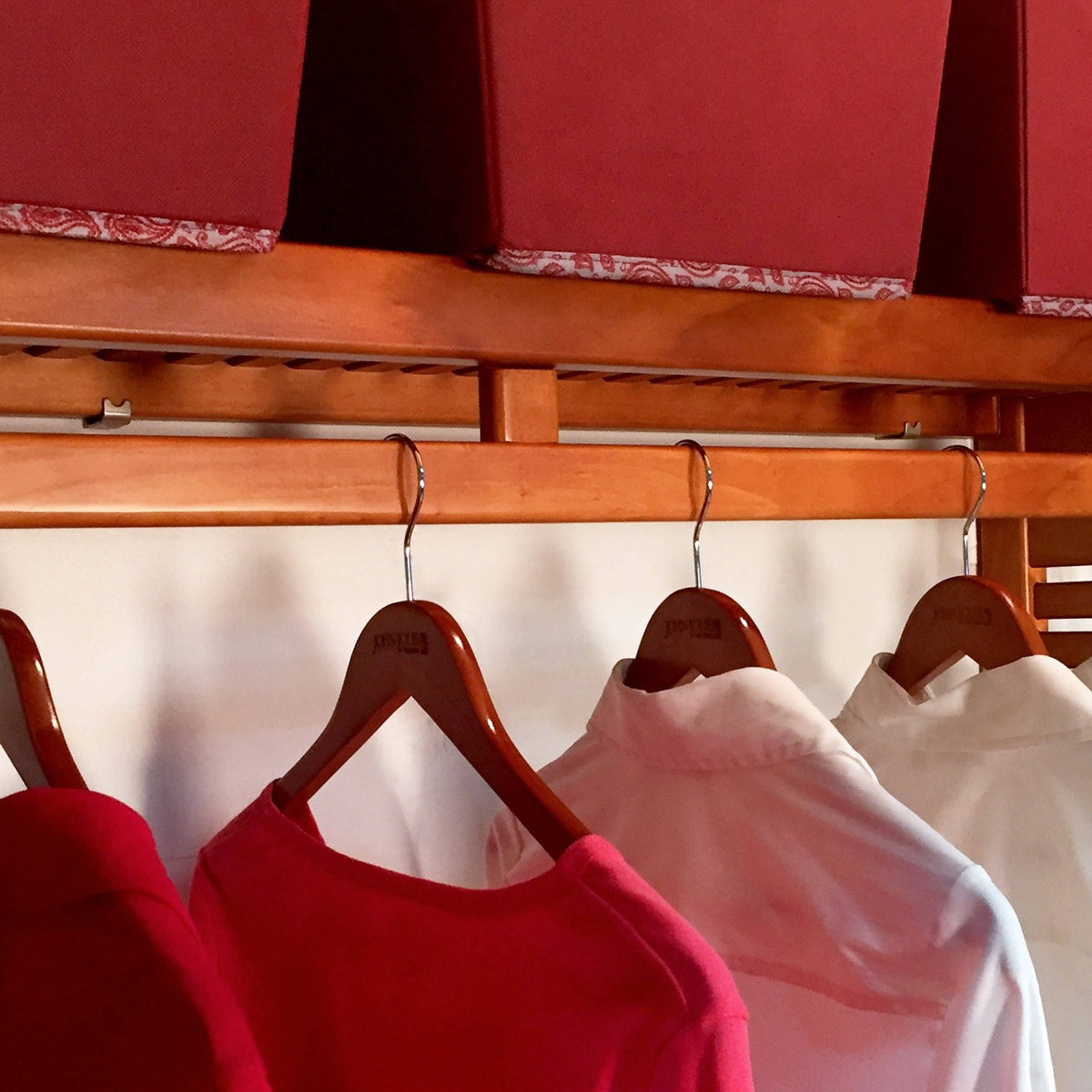 Caramel Woodcrest Closet System W423