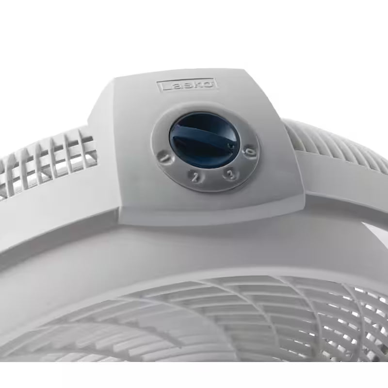 White 3 Speed 20 in. Floor Fan A6817