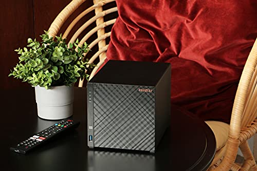 4 Bay NAS, 1.4GHz Quad Core, 2.5GbE Port, 1GB RAM DDR4, Network Attached Storage S773698