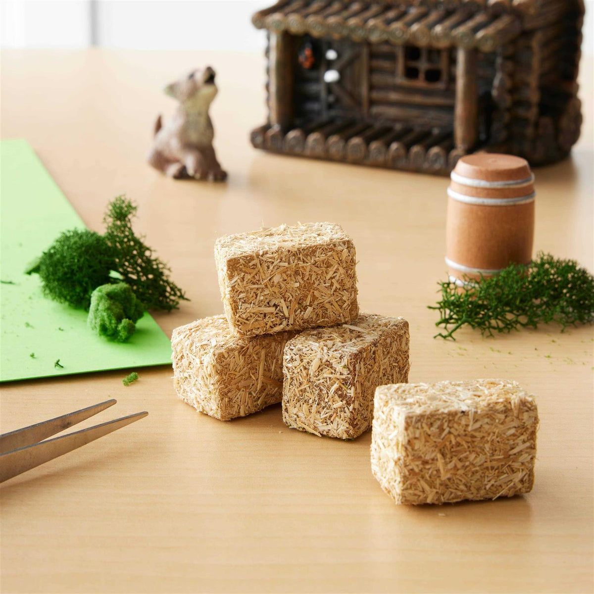 Mini Hay Bales J691