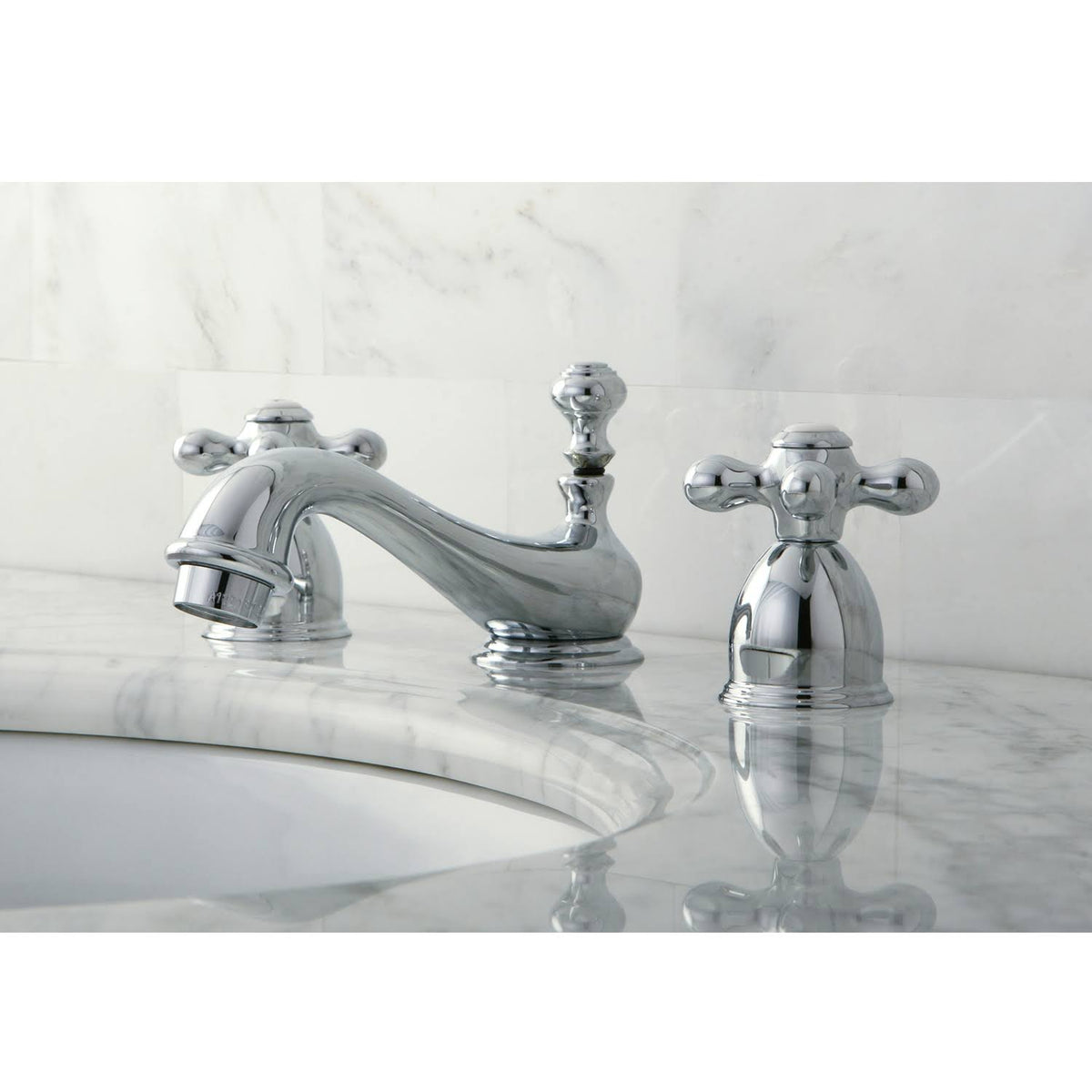Polished Chrome Lavatory Faucet G101