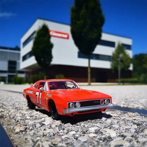 Dodge Charger 500 A7001