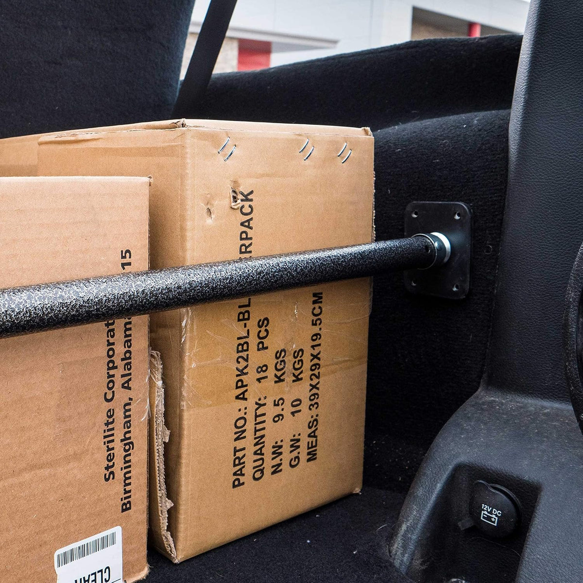 Ratcheting Cargo Bar 40 to 70 Inches B807