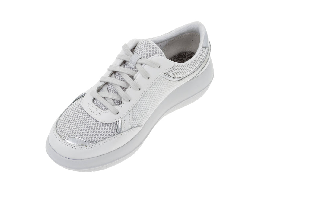 White 10 O957