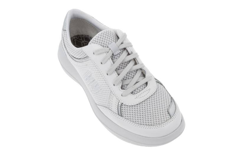 White 10 O957