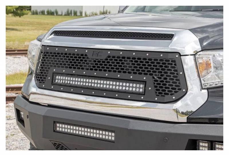 Mesh Grille with 30in Dual Row Black Series LED with Amber DRL E3330