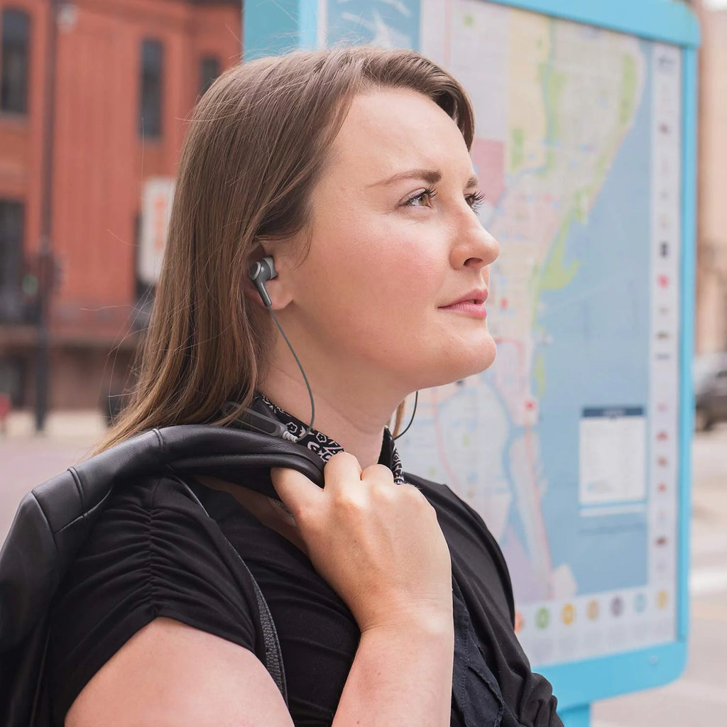 Black Bluetooth Earbuds E837332