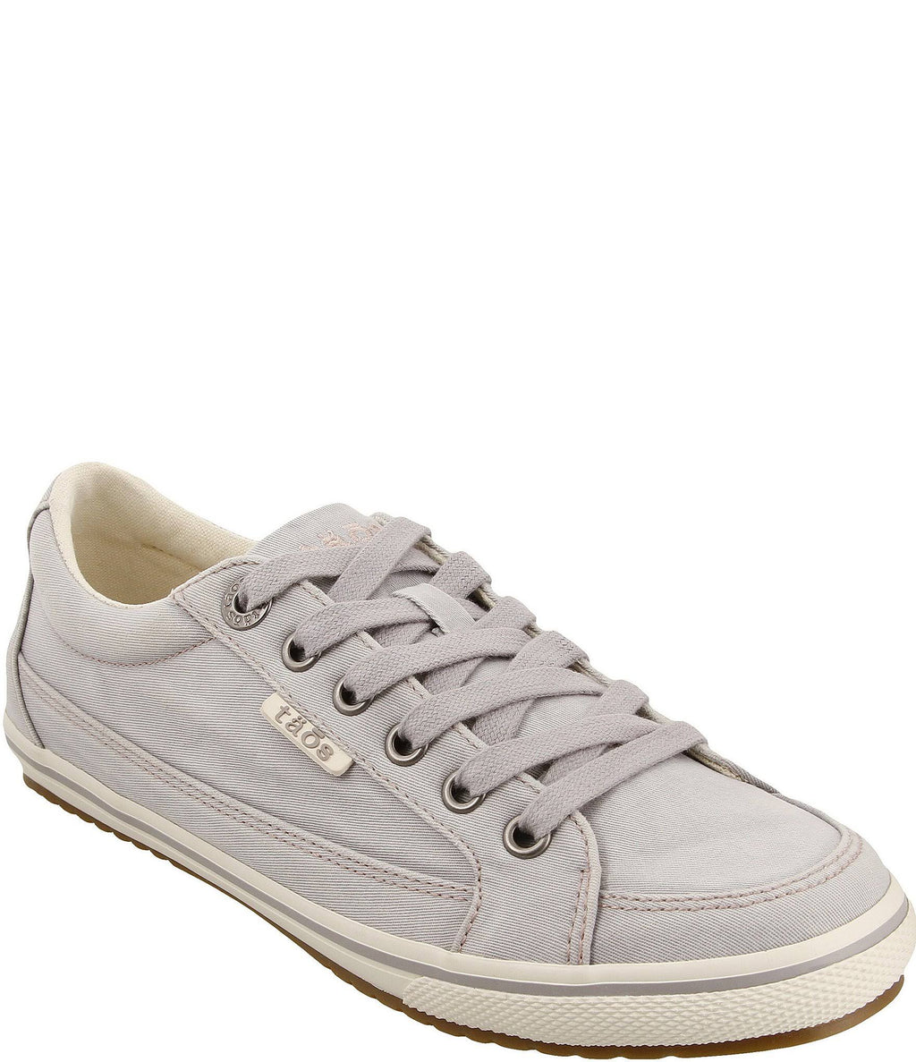Light Grey Distressed Moc Shoes Size 8 W A3788