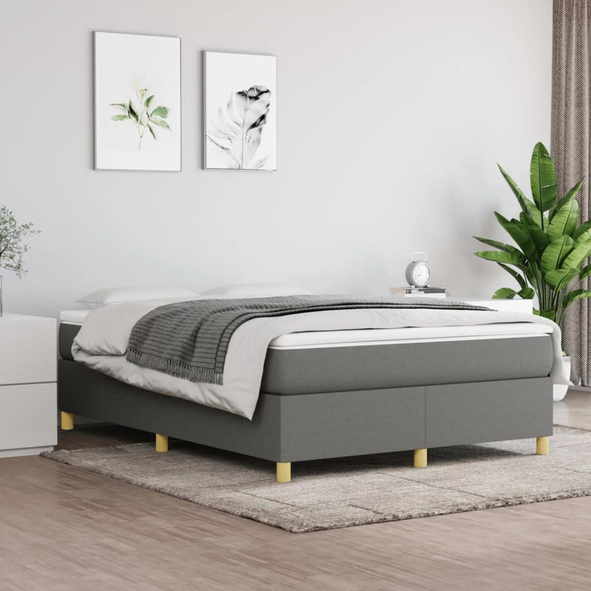 Full Size Box Spring with Wooden Slat Support N980369