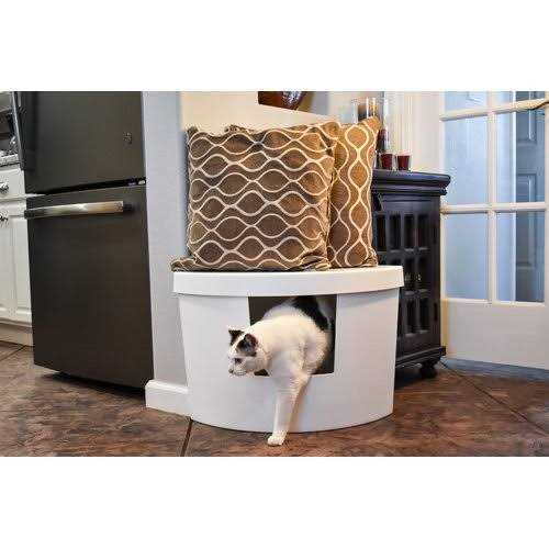 Enclosed Plastic Litter Box U5352