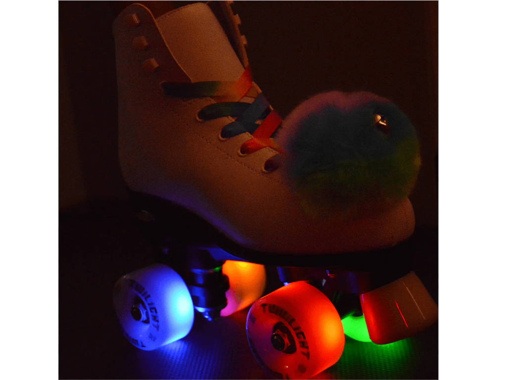 Light-Up Quad Roller Skates M634043