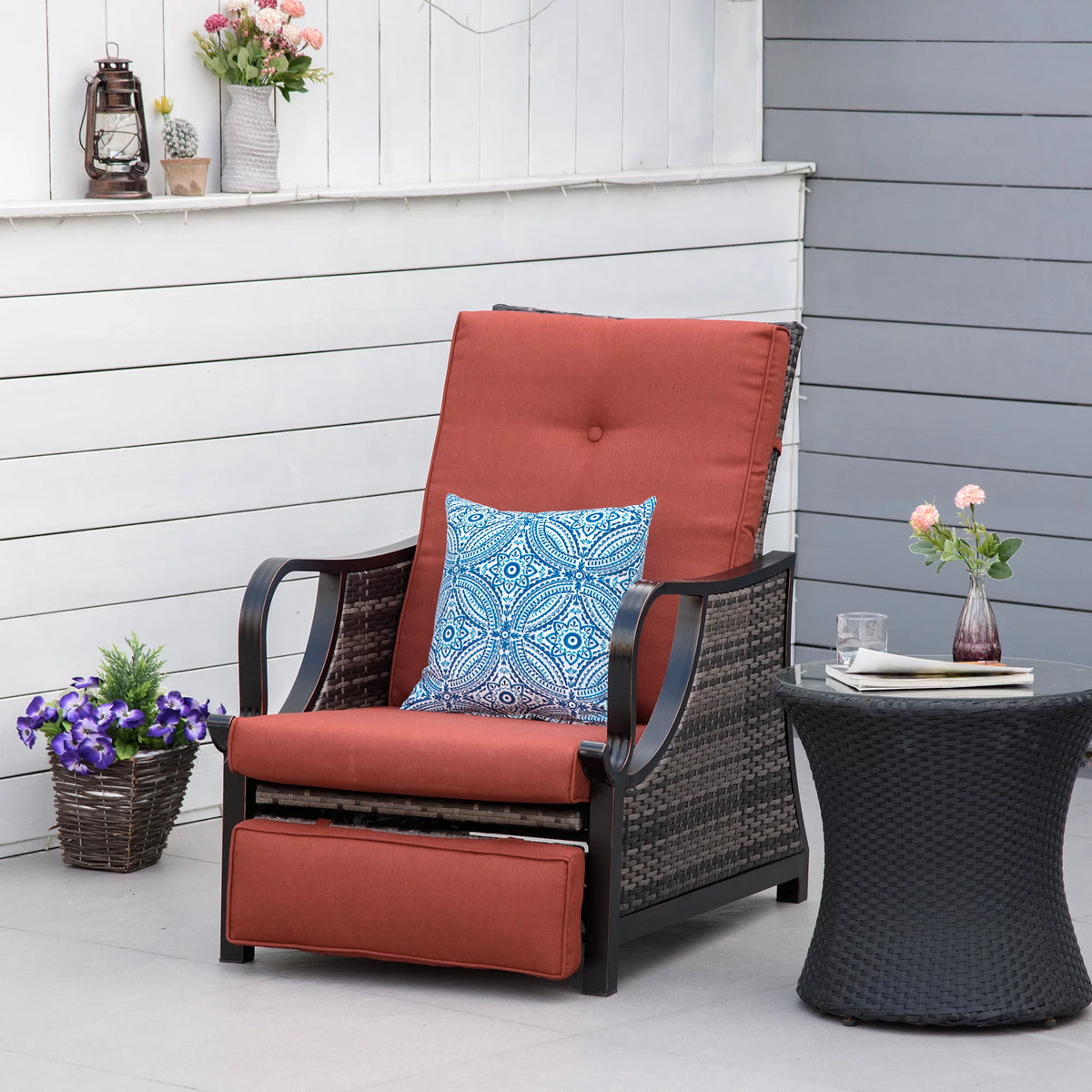 Outdoor Recliner Chair PE Wicker E57655