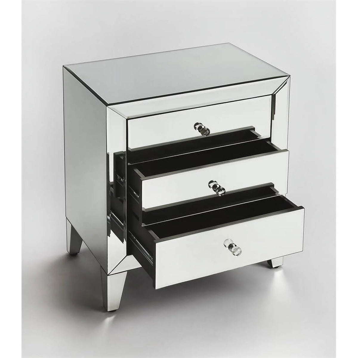 Mirrored Chest R669