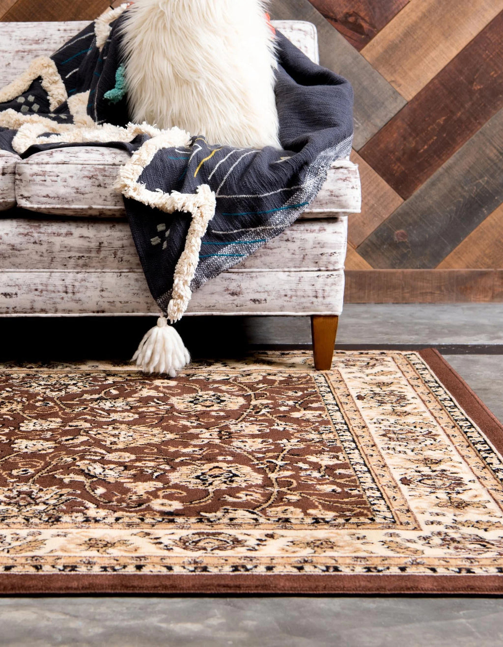 10' x 13' Brown Medium Rug P5310